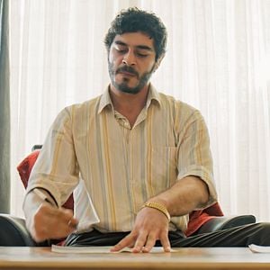 Fotoğraf Yarım Kalan Aşklar