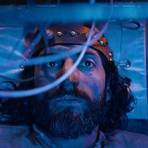 Fotoğraf Gölgeler İçinde