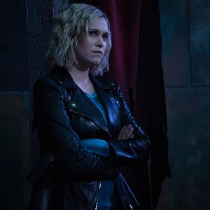 Fotoğraf Eliza Taylor