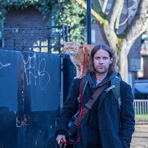 Fotoğraf Luke Treadaway