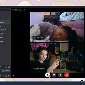 Fotoğraf Lachlan Watson