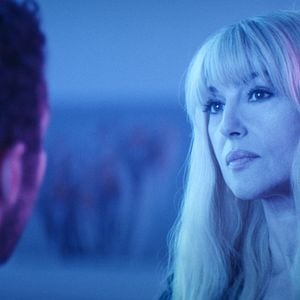 Fotoğraf Derisini Satan Adam