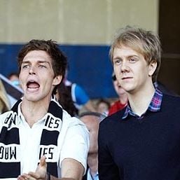 Fotoğraf Please Like Me