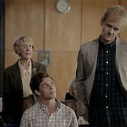 Fotoğraf Please Like Me