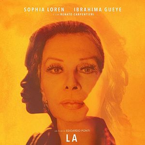 Fotoğraf Onca Yoksulluk Varken