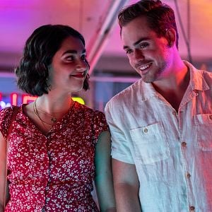 Fotoğraf The Broken Hearts Gallery