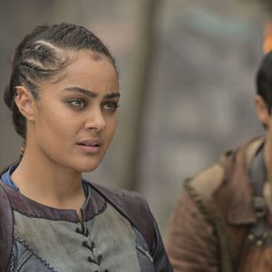 Fotoğraf Izuka Hoyle