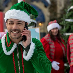 Fotoğraf Christmas Unwrapped