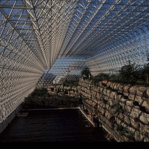 Fotoğraf Spaceship Earth