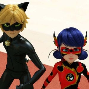 Fotoğraf Miraculous: Tales of Ladybug & Cat Noir