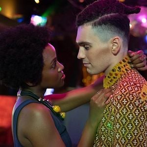 Fotoğraf Noughts + Crosses