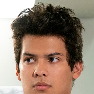 Fotoğraf Xolo Maridueña