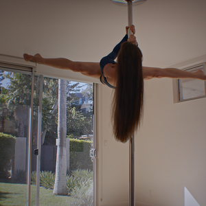 Fotoğraf Strip Down, Rise Up