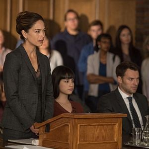 Fotoğraf Burden of Truth