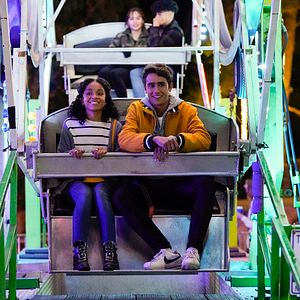 Fotoğraf Love, Victor