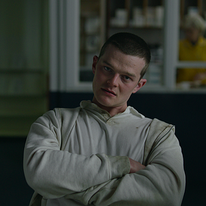 Fotoğraf Behind Her Eyes