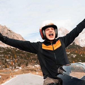 Fotoğraf Leonard Scheicher