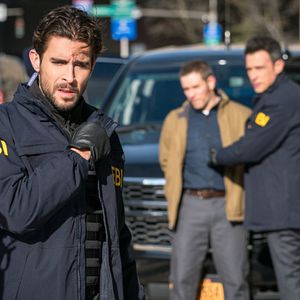 Fotoğraf Josh Segarra