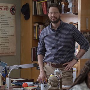 Fotoğraf Ike Barinholtz