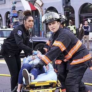 Fotoğraf Gina Torres