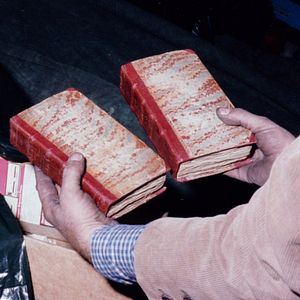 Fotoğraf Murder Among the Mormons