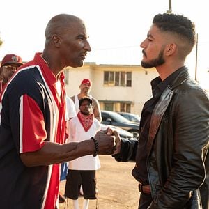 Fotoğraf The Tax Collector