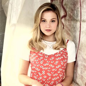 Fotoğraf Olivia Holt