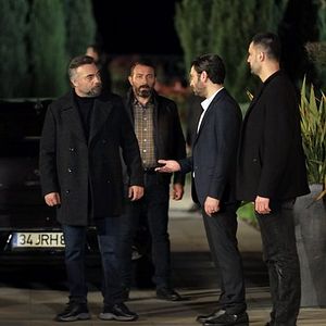 Fotoğraf Eşkıya Dünyaya Hükümdar Olmaz