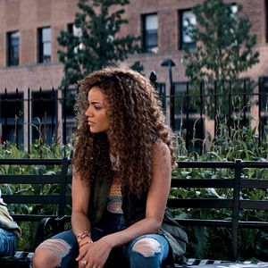 Fotoğraf Leslie Grace