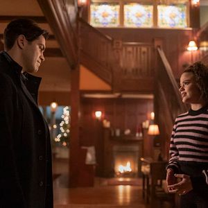 Fotoğraf Sarah Jeffery