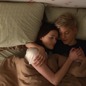 Fotoğraf Mae Martin