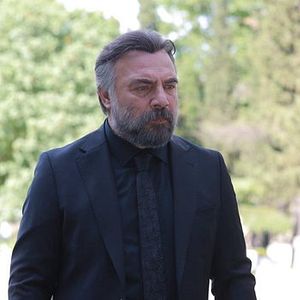 Fotoğraf Eşkıya Dünyaya Hükümdar Olmaz