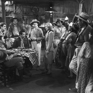 Fotoğraf Only Angels Have Wings