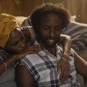 Fotoğraf The Gravedigger’s Wife