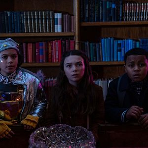 Fotoğraf Home Before Dark