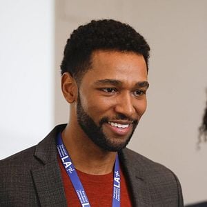 Fotoğraf Anthony Hill