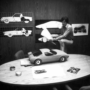 Fotoğraf Myth & Mogul: John DeLorean