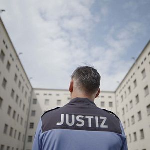 Fotoğraf Shiny_Flakes: The Teenage Drug Lord