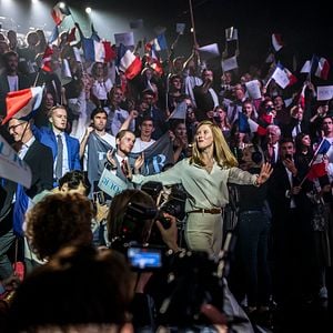 Fotoğraf Je suis Karl