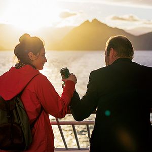 Fotoğraf The Sunlit Night