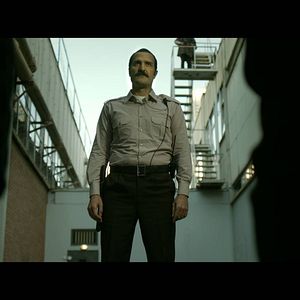 Fotoğraf Karanlık Şehir Hikayeleri: Kilit