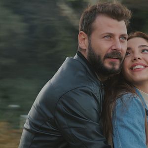 Fotoğraf Küçük Yalanlar