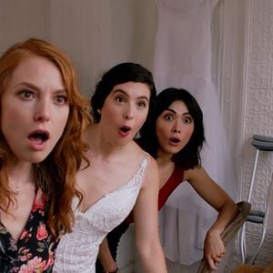 Fotoğraf Modern Persuasion