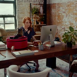 Fotoğraf Modern Persuasion