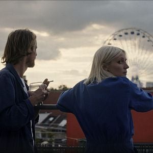 Fotoğraf Une vie démente