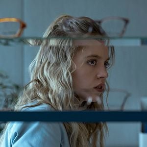 Fotoğraf The Voyeurs