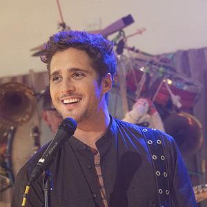 Fotoğraf Love, Weddings & Other Disasters