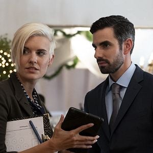 Fotoğraf Love, Weddings & Other Disasters