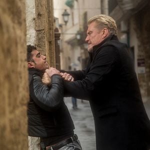 Fotoğraf The Tracker