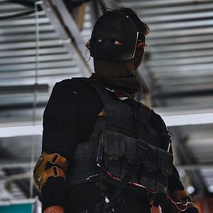 Fotoğraf Rogue Hostage